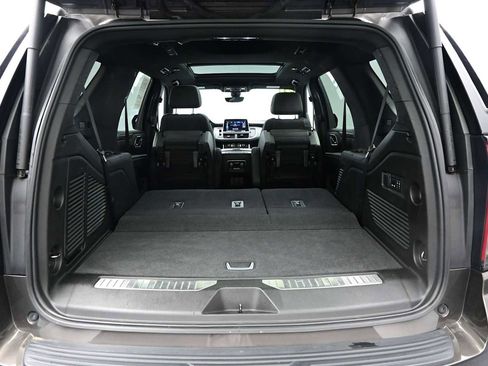 Used 2021 Chevrolet Tahoe Premier w/ Premium Package AWD/4WD image 80