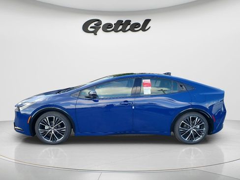New 2026 Toyota Prius Limited FWD image 8