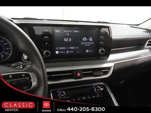 Used 2022 Kia K5 LXS FWD image 9
