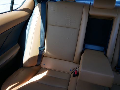 Used 2022 Lexus IS 300 AWD w/ Comfort Package image 12