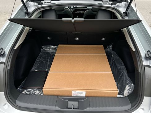 New 2026 Toyota Prius XLE image 26