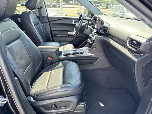 Used 2022 Ford Explorer Limited w/ Equipment Group 301A image 68