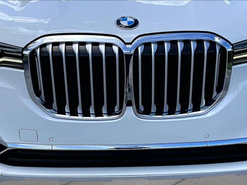 Used 2021 BMW X7 xDrive40i w/ Executive Package 2 AWD/4WD image 30