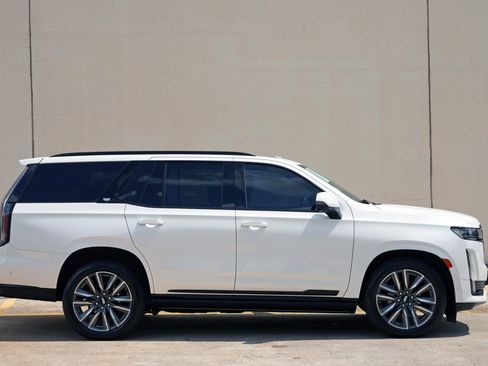 Used 2022 Cadillac Escalade Sport Platinum AWD/4WD image 61