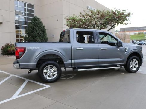 Used 2024 Ford F150 XLT AWD/4WD image 7