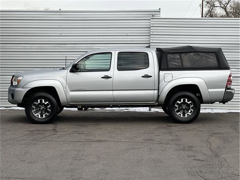 Used 2012 Toyota Tacoma 4x4 Double Cab image 13