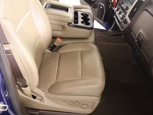 Used 2017 GMC Sierra 1500 SLT w/ SLT Premium Package image 12