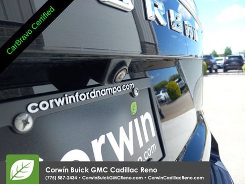 Certified 2024 Chevrolet Suburban LT AWD/4WD image 32