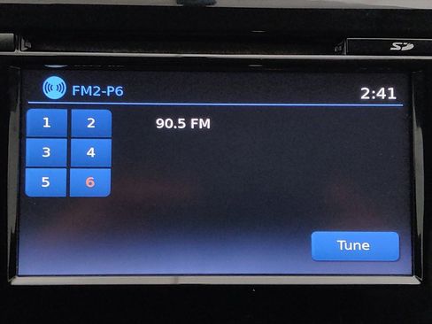 Used 2015 Nissan Rogue SL w/ SL Premium Package image 25