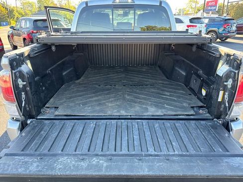 Used 2021 Toyota Tacoma TRD Sport image 27
