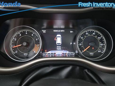Used 2015 Jeep Cherokee Limited AWD/4WD image 14