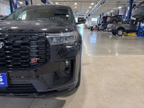 New 2026 Ford Explorer ST w/ Sun And Sound Package image 10