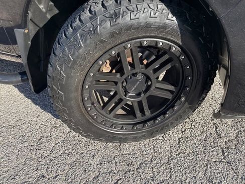 Used 2016 RAM 1500 Express image 11