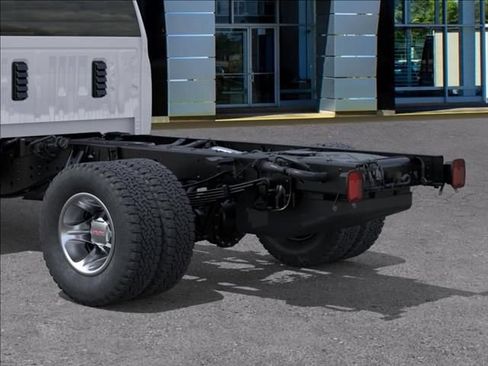 New 2026 GMC Sierra 3500 Pro w/ Convenience Package AWD/4WD image 14
