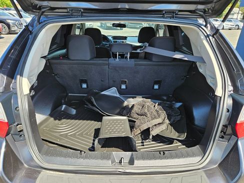 Used 2016 Subaru Crosstrek 2.0i Premium AWD/4WD image 11