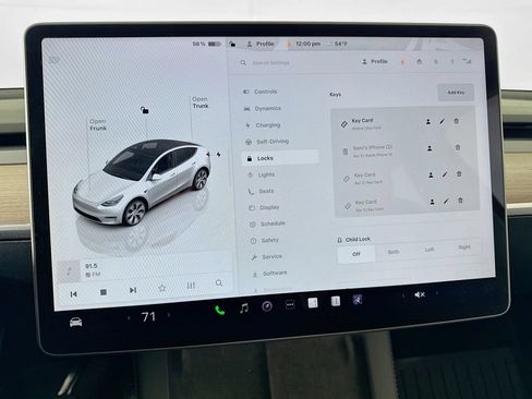 Used 2023 Tesla Model Y Long Range AWD/4WD image 26