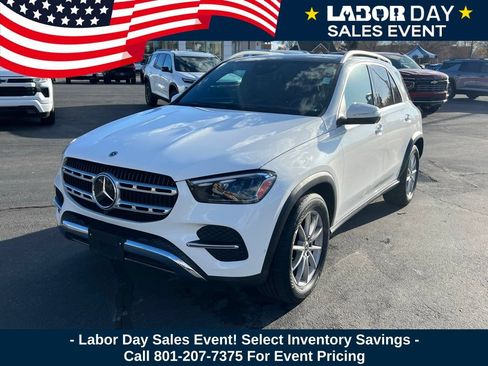 Used 2024 Mercedes-Benz GLE 350 4MATIC w/ 3rd Row Seat Package image 2
