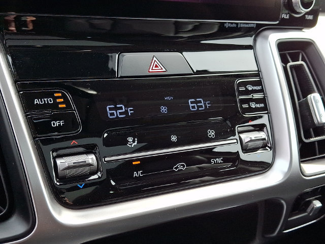 Certified 2023 Kia Sorento EX w/ Panoramic Sunroof Package FWD image 20