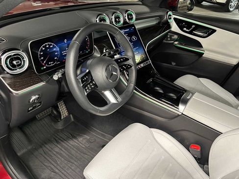 Certified 2025 Mercedes-Benz GLC 300 4MATIC image 24