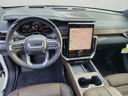 New 2026 GMC Acadia Denali Ultimate w/ LPO, Illumination Package image 11