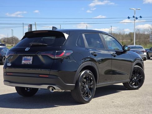New 2026 Honda HR-V Sport image 17