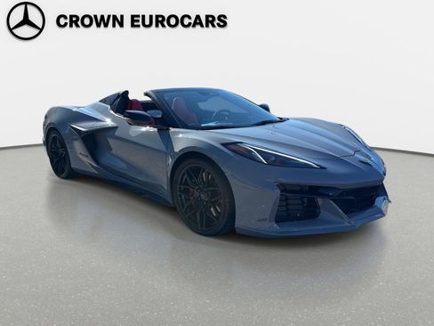 Used 2025 Chevrolet Corvette Z06 image 18