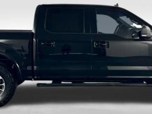 Used 2019 Ford F150 XLT w/ Equipment Group 302A Luxury AWD/4WD image 10