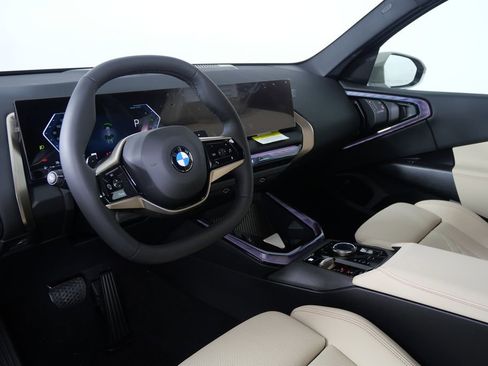 Certified 2025 BMW X3 xDrive30i w/ Convenience Package AWD/4WD image 12