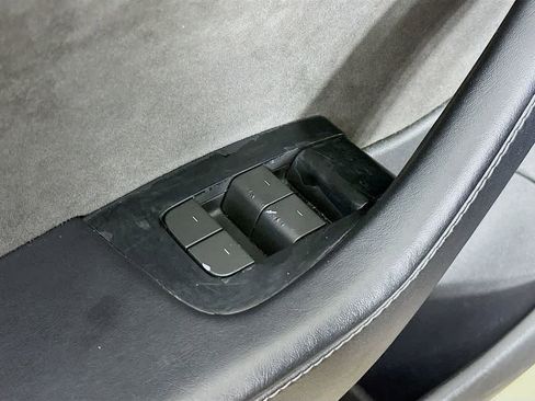 Used 2023 Tesla Model 3 Standard Range RWD image 28