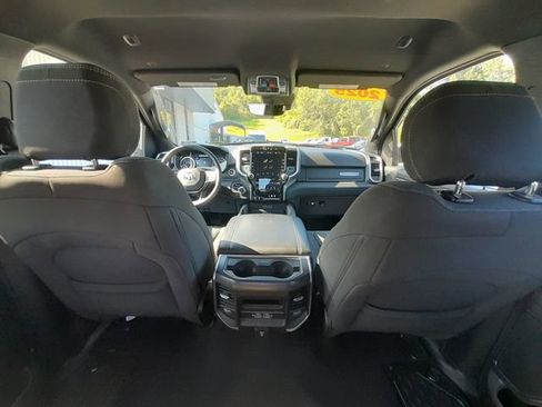 Used 2025 RAM 1500 Big Horn AWD/4WD image 40