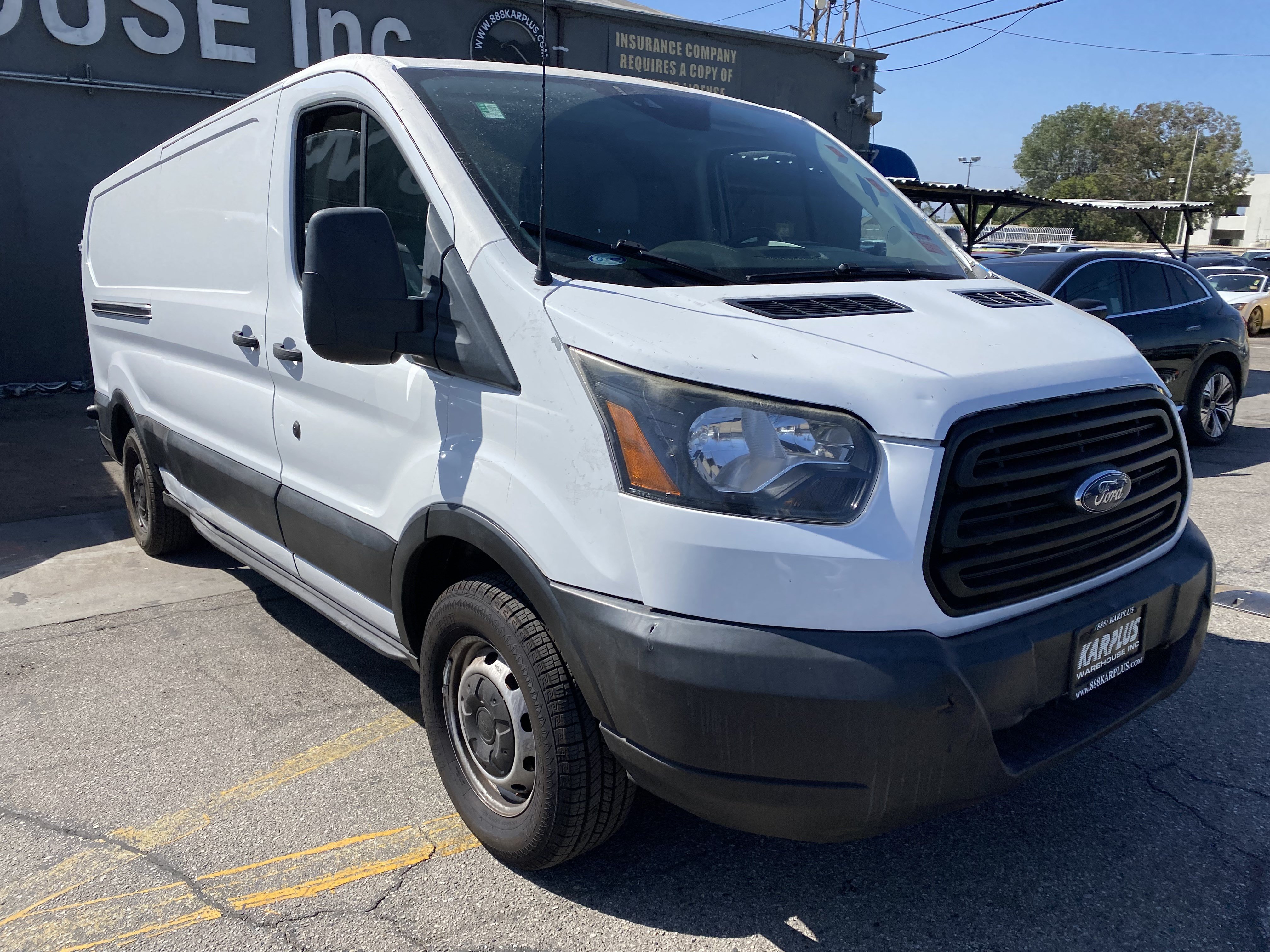 Used 2019 Ford Transit 250 148 Low Roof RWD image 7