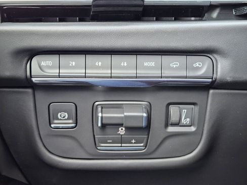 New 2026 Cadillac Escalade ESV Platinum Sport image 21