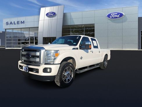 Used 2016 Ford F250 Platinum w/ FX4 Off-Road Package image 7