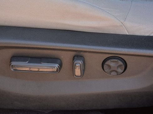 Used 2017 Honda CR-V EX image 8