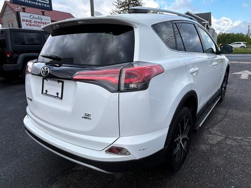 Used 2016 Toyota RAV4 SE AWD/4WD image 5