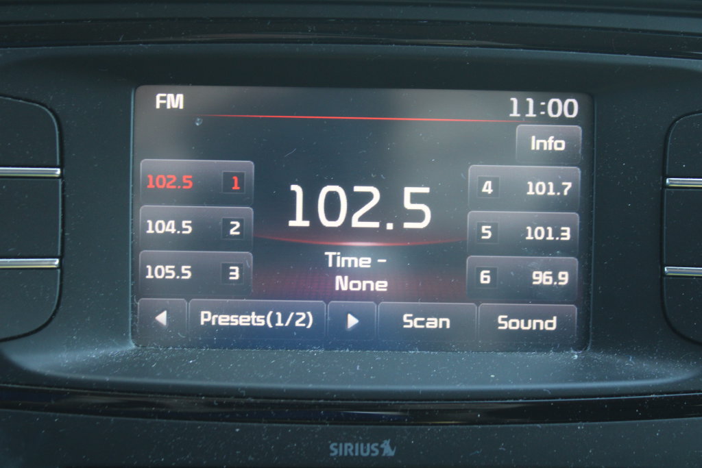 Used 2016 Kia Sorento EX FWD image 40