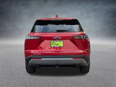 New 2026 Chevrolet Equinox LT image 5