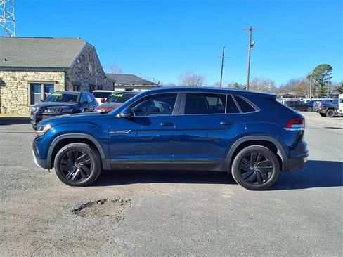 Used 2023 Volkswagen Atlas Cross Sport SE image 24