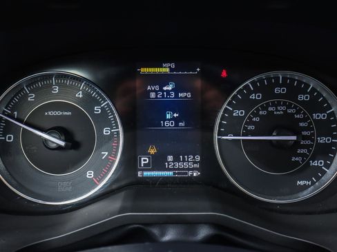 Used 2018 Subaru Impreza 2.0i Limited image 6