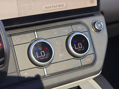 New 2026 Land Rover Defender 110 S image 23