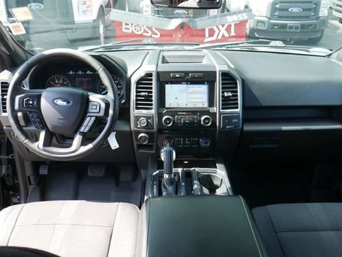 Used 2016 Ford F150 XLT w/ Equipment Group 302A Luxury AWD/4WD image 6