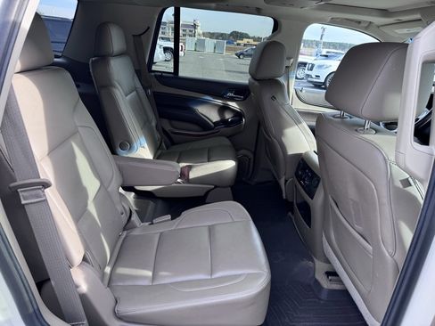 Used 2015 Chevrolet Tahoe LTZ image 32