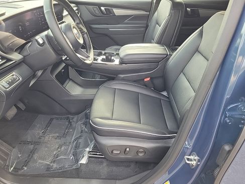 Used 2026 Buick Enclave Preferred image 10