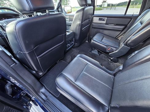 Used 2017 Ford Expedition Limited w/ Equipment Group 301A RWD image 20