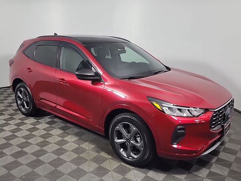 Used 2024 Ford Escape ST-Line w/ Tech Pack #1 image 2