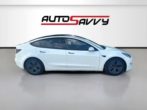 Used 2023 Tesla Model 3 Standard Range RWD image 8