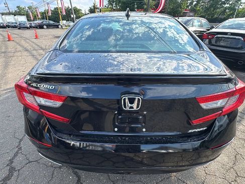 Used 2022 Honda Accord Sport image 6