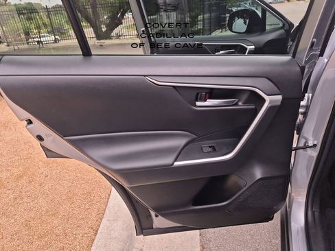 Used 2023 Toyota RAV4 XLE w/ Convenience Package image 32