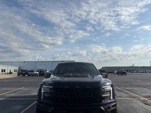 Used 2024 Ford F150 Raptor w/ Equipment Group 803A Raptor R AWD/4WD image 5