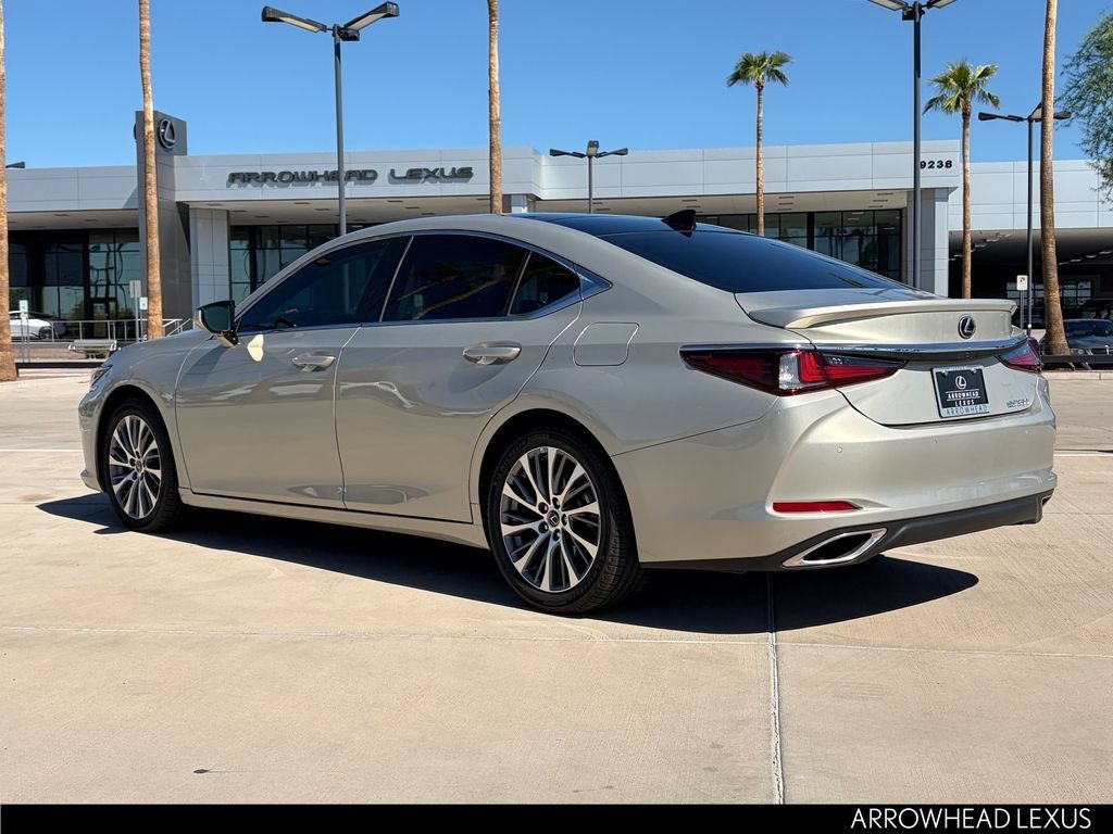 Used 2021 Lexus ES 350 w/ Premium Package FWD image 4